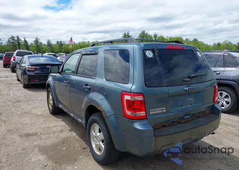 2012 Ford Escape Xlt z USA, uszkodzony, nr VIN 1FMCU9D7XCKB60341